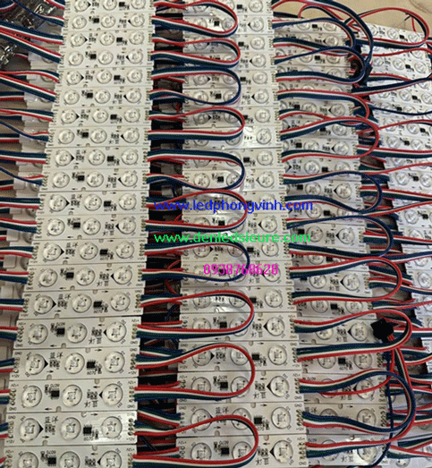 LED HẮT 3 BÓNG FULL MÀU ( TRONG NHÀ) IC 1818 BỎ LỖI